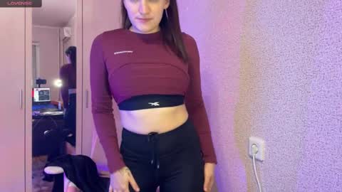 Snapshot of katrin_kristal chatting on February 13, 10:00 pm naked in pvt show 100 tk online show from February 13, 10:00 pm