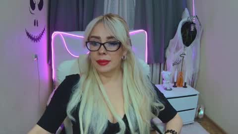 katrinacharm online show from October 15, 7:32 am