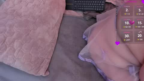 Snapshot of kattarina_ chatting on September 18, 6:34 pm kattarina_ online show from September 18, 6:34 pm
