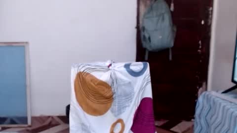 katteyes_ online show from May 28, 8:07 pm