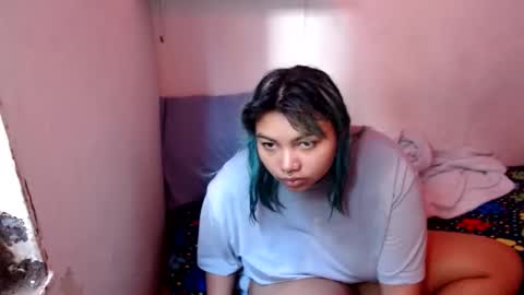 katteyes_ online show from May 19, 6:59 pm