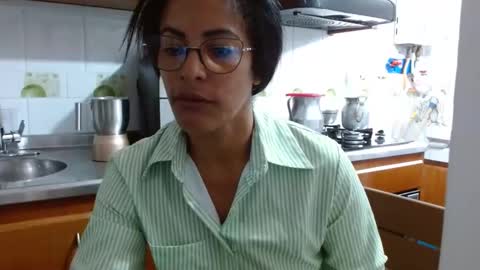 KattleyaGrey online show from March 10, 12:17 pm