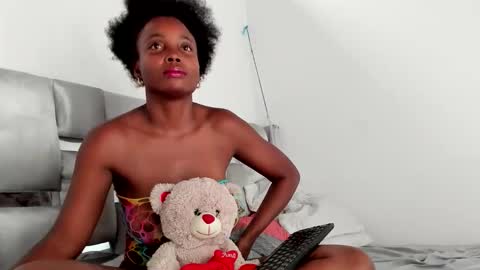 Katty online show from November 8, 6:44 pm