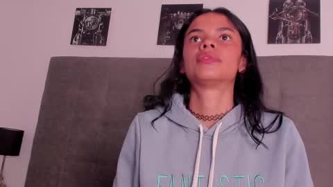 Snapshot of katy_contreras chatting on February 19, 2:11 pm katy_contreras online show from February 19, 2:11 pm