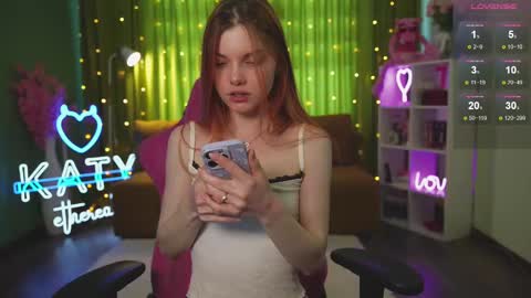 Katy      -    online show from March 9, 4:05 am