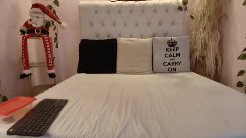 Katy Van online show from December 16, 9:32 pm