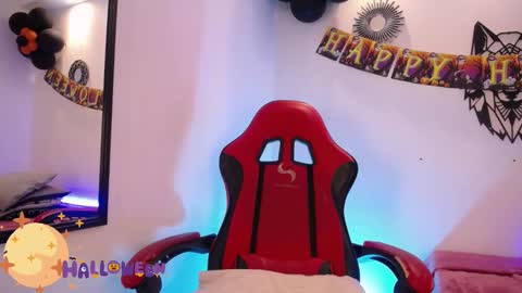 Katy Van online show from October 26, 9:25 pm