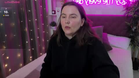Kate online show from May 13, 6:45 am