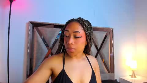 katyortiz online show from July 15, 12:10 pm
