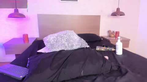 katy online show from November 21, 10:30 pm