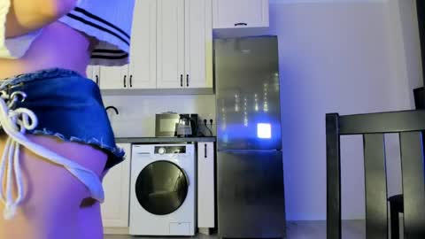 kawai_mai online show from April 19, 6:10 pm