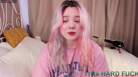 Yuki  online show from January 19, 8:39 am