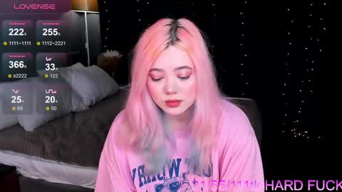 Yuki  online show from March 10, 8:39 am