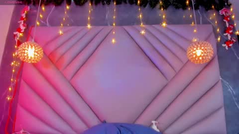 Kay online show from December 17, 3:16 pm