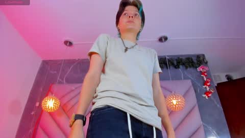 Kay online show from December 17, 12:11 pm