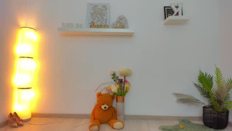 Snapshot of kaya_kiss chatting on February 23, 7:33 am Kaya online show from February 23, 7:33 am