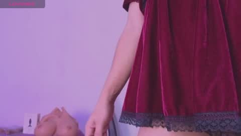 Cattleya stone online show from April 29, 6:07 am