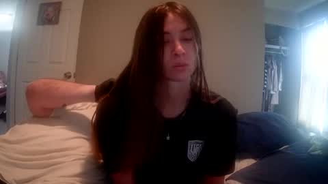 kaylaelizabeth97 online show from April 3, 7:21 pm