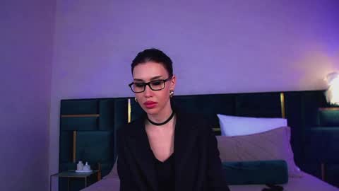 Kayla online show from May 23, 8:05 pm