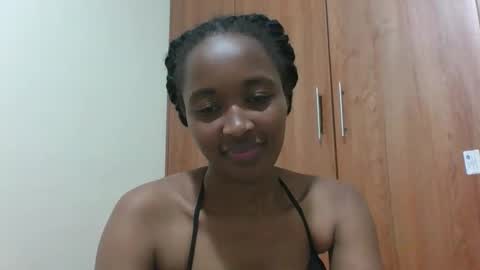 kaylar online show from April 1, 6:38 pm