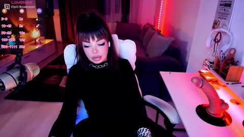 kaylee online show from February 27, 5:16 pm