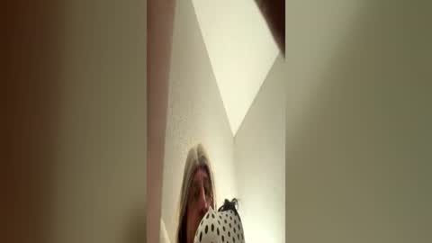 kayleecumslut online show from July 30, 11:22 am