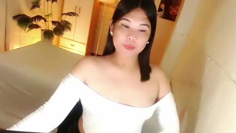 Y O U R        F U T U R E       K A Y L E E  online show from November 18, 3:48 pm