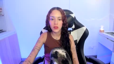 kaylie online show from May 21, 8:48 pm