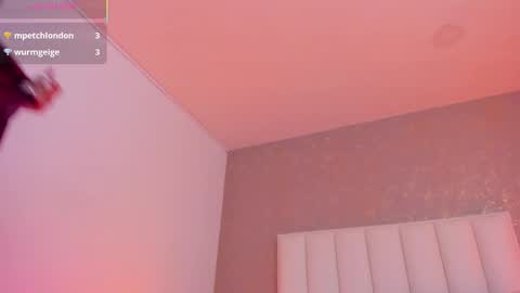 kayliebrooks online show from November 9, 7:05 pm