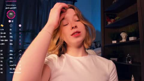 Hi Im Arina 3 online show from September 22, 10:36 pm