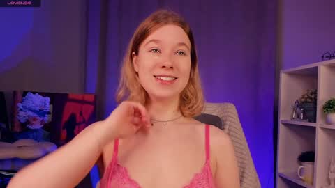 Hi Im Arina 3 online show from November 5, 6:37 am