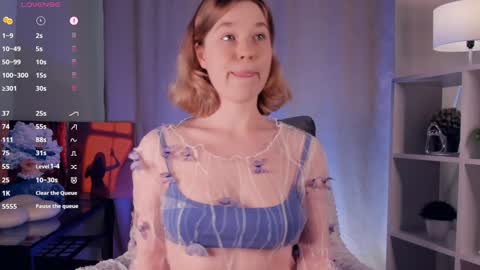 Hi Im Arina 3 online show from October 8, 8:20 am