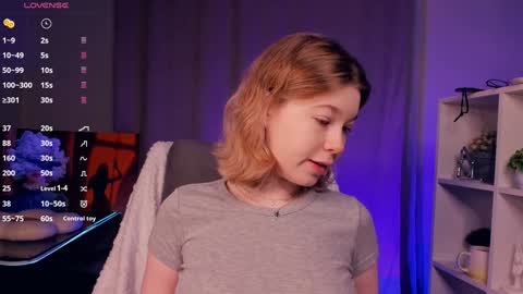 Hi Im Arina 3 online show from November 16, 7:10 am