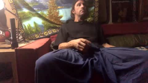 Kay online show from December 2, 4:13 am