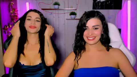 kayworl online show from May 29, 5:00 pm