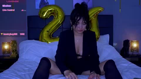 Snapshot of kcassiek chatting on September 12, 6:32 pm I m Cassie  and would be my pleasure to have you in my room  online show from September 12, 6:32 pm