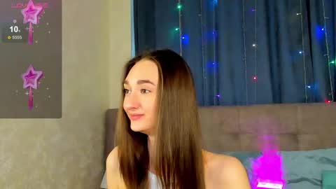 Kelly GMT 2 Su We Th Fr Sa   0300AM-09-00AM   online show from January 23, 4:30 am