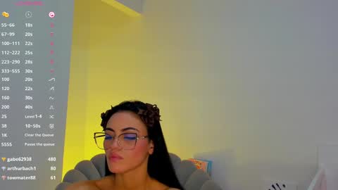Snapshot of keily_brox chatting on December 19, 9:51 am Keily brox online show from December 19, 9:51 am