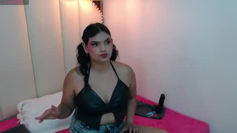   online show from April 13, 8:57 pm