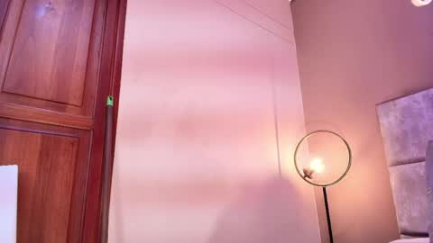 Keimy Wilde online show from April 10, 6:56 pm