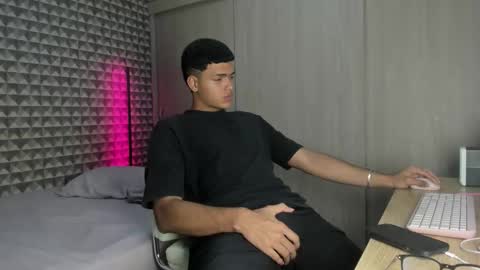 KEINNER online show from February 11, 8:23 pm