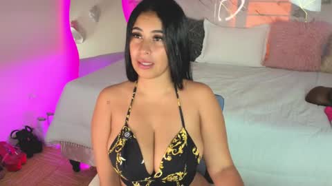 Keisy  online show from June 1, 2:18 pm