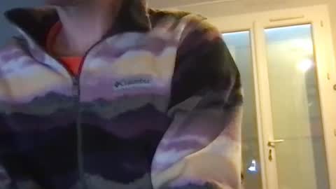 kelkun2828 online show from March 1, 9:35 am