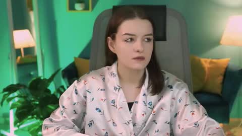 KellieBanshe online show from March 18, 4:07 am