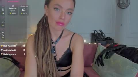 KellyFouler online show from February 9, 5:11 pm