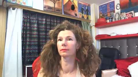 kelly online show from September 15, 5:09 am