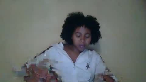 Snapshot of kenchy93 chatting on September 18, 3:10 am Kenchy online show from September 18, 3:10 am