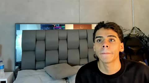 kendra and liam online show from November 18, 11:57 am