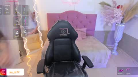 kendra online show from April 23, 3:03 am