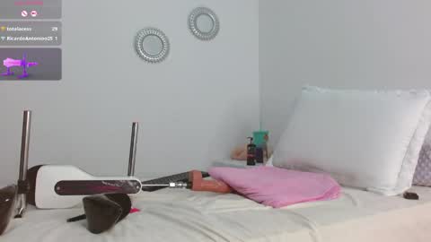 kendra online show from May 5, 2:18 am